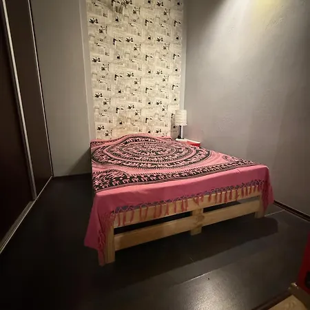 Apartament Studio Red And White