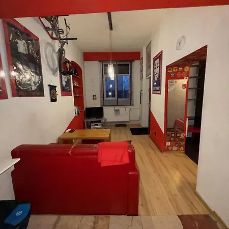 Studio Red And White Apartament *
